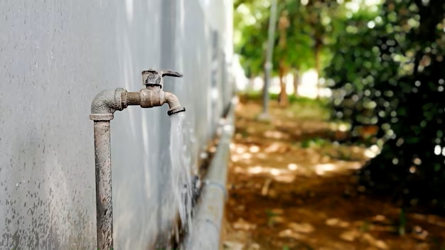 Com nova adutora Embasa amplia oferta de água nos distritos de São Sebastião e José Gonçalves, em Vitória da Conquista